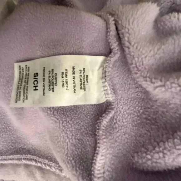 ~Champion~ Sweatshirt - Size S/CH - Picture 8 of 10